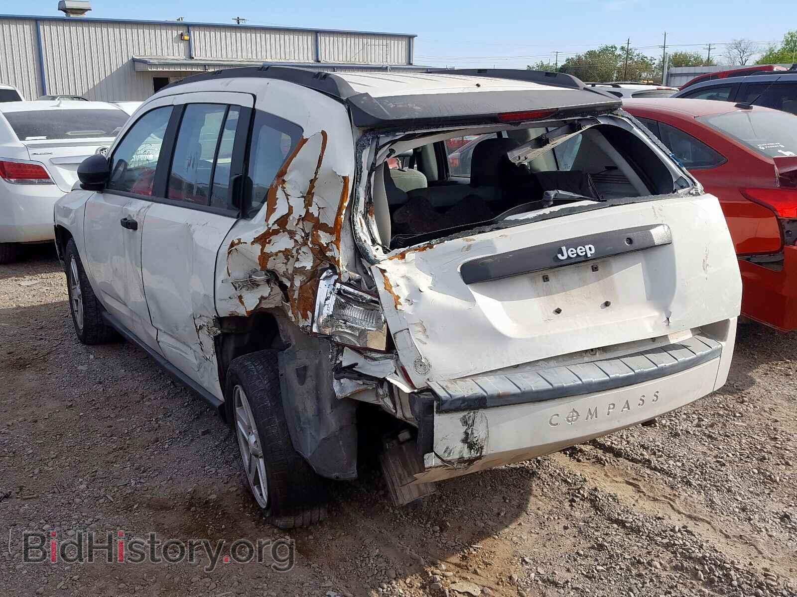 2007 JEEP COMPASS - VIN: 1J8FT47017D385997 - Фото 3