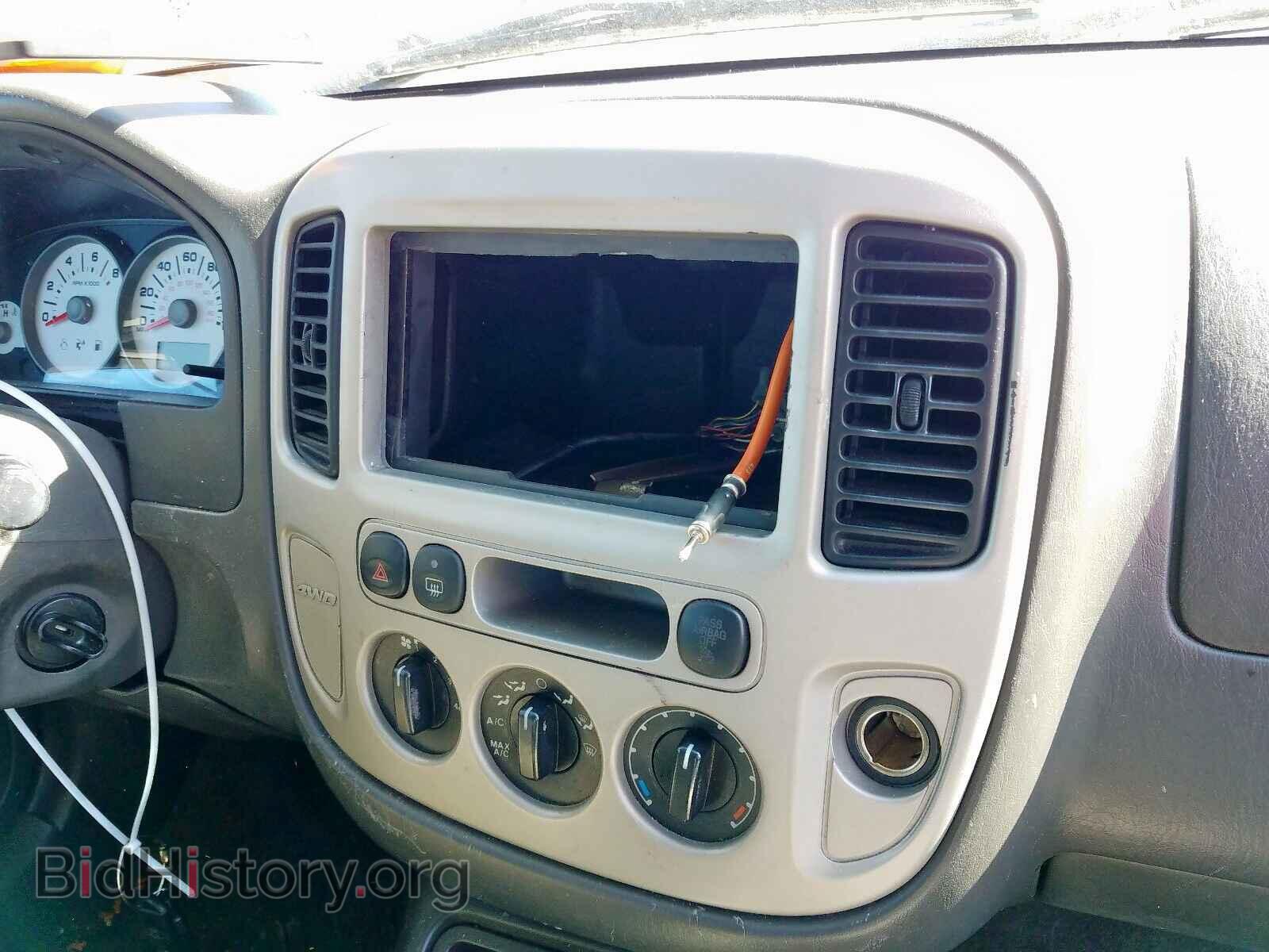 2007 FORD ESCAPE - VIN: 1FMCU93107KB44782 - Фото 9