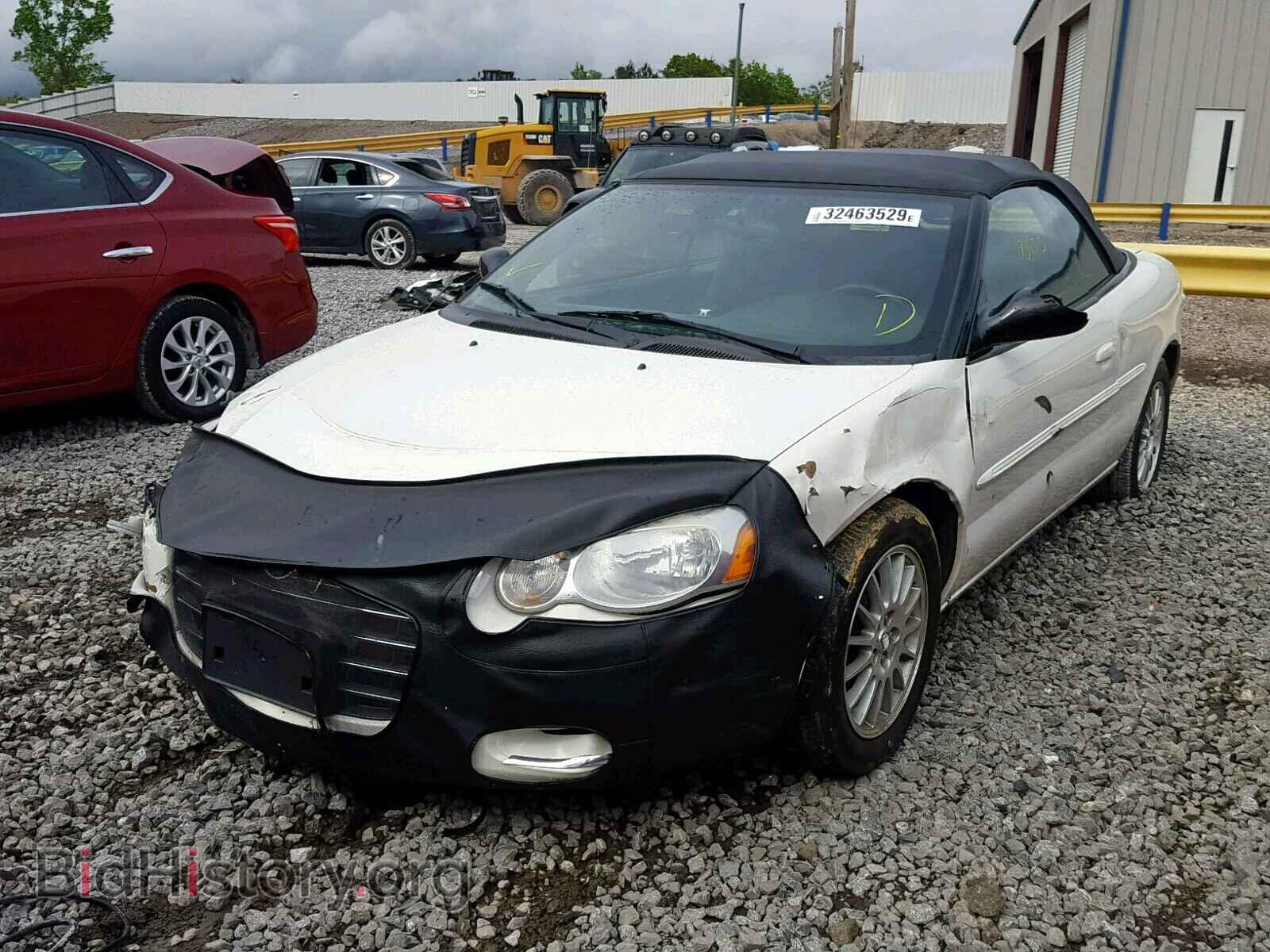 2004 CHRYSLER SEBRING - VIN: 1C3EL45X94N359824 - Фото 2