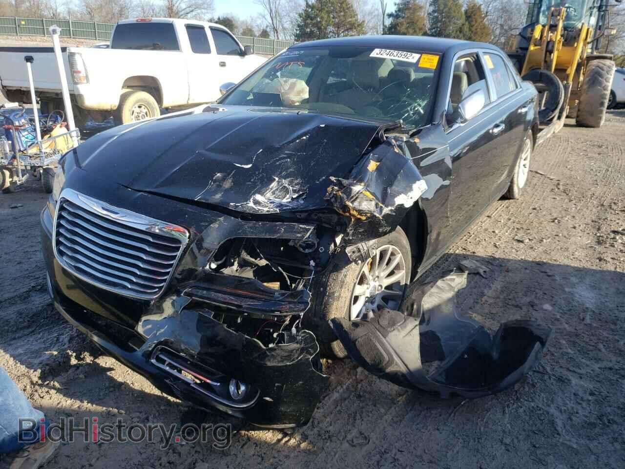 2014 CHRYSLER 300 - VIN: 2C3CCAAG1EH200155 - Photo 2