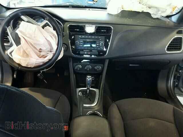 2013 CHRYSLER 200 - VIN: 1C3CCBBG2DN659768 - Фото 9