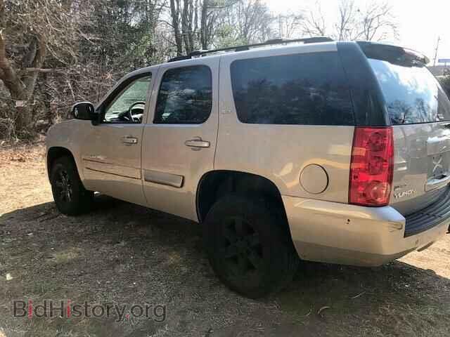 2008 GMC YUKON - VIN: 1GKFK13078J217447 - Фото 2