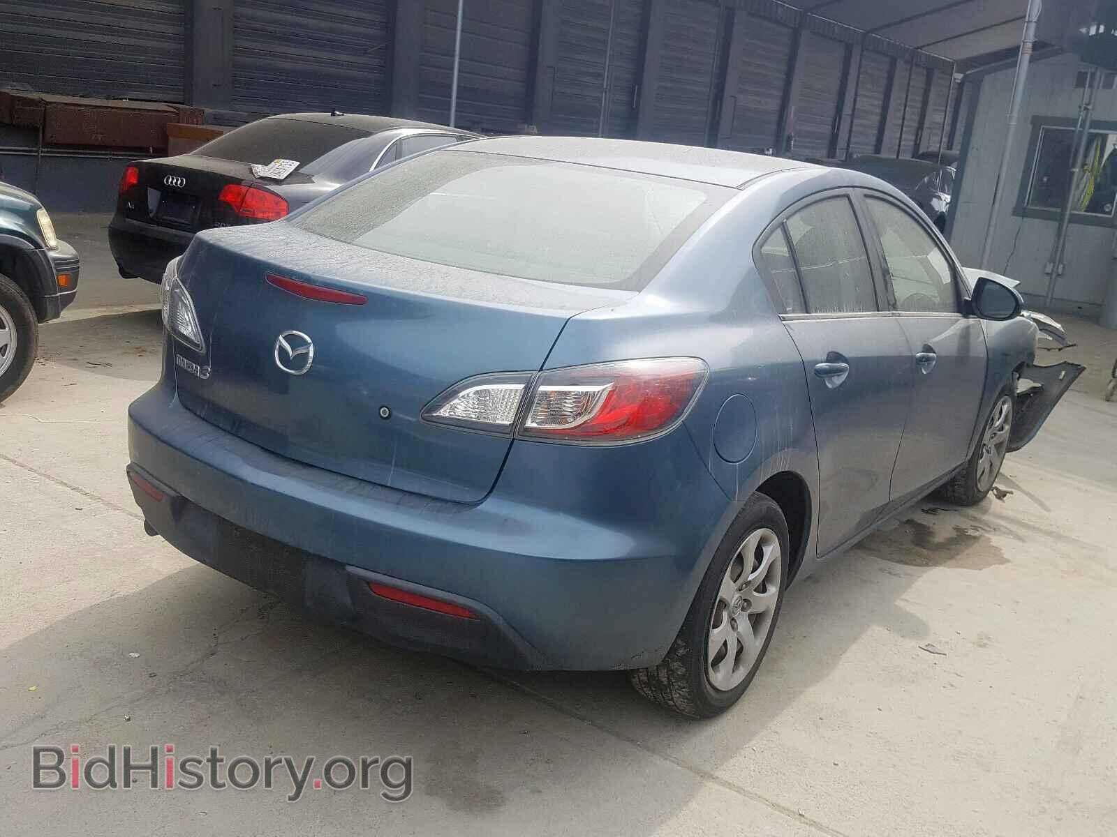 2011 MAZDA 3 - VIN: JM1BL1UG2B1363541 - Photo 4