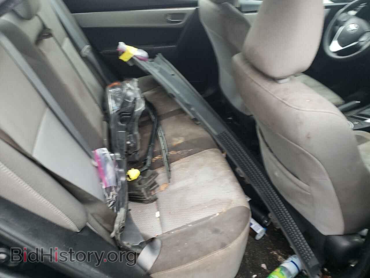 2017 TOYOTA COROLLA - VIN: 2T1BURHEXHC821500 - Фото 6