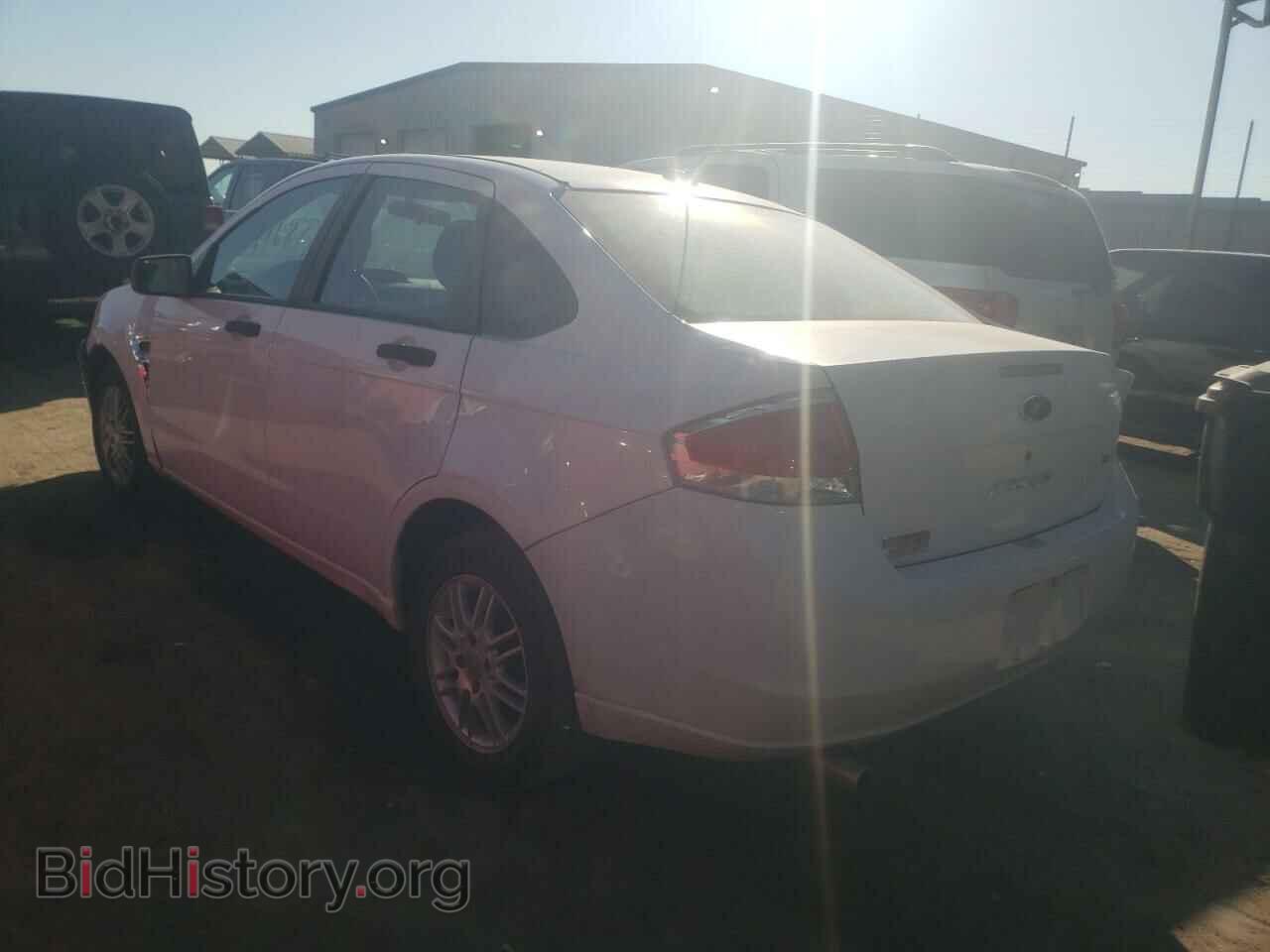 2008 FORD FOCUS - VIN: 1FAHP35N98W108877 - Фото 3