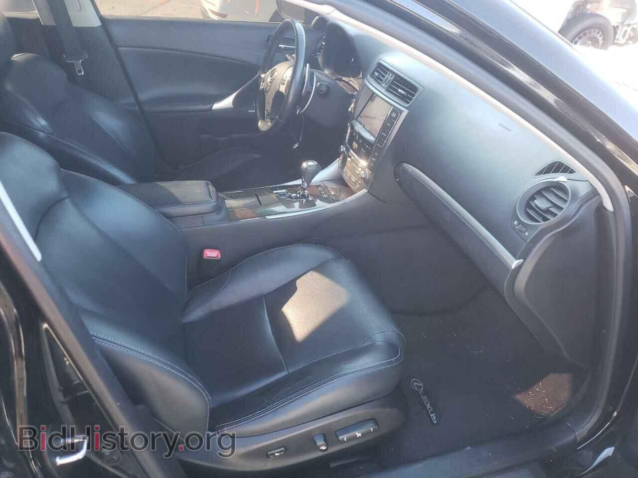 2012 LEXUS IS - VIN: JTHCE5C23C5002761 - Фото 5