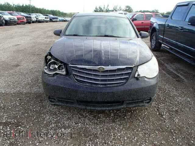 2009 CHRYSLER SEBRING - VIN: 1C3LC46B69N521944 - Фото 9
