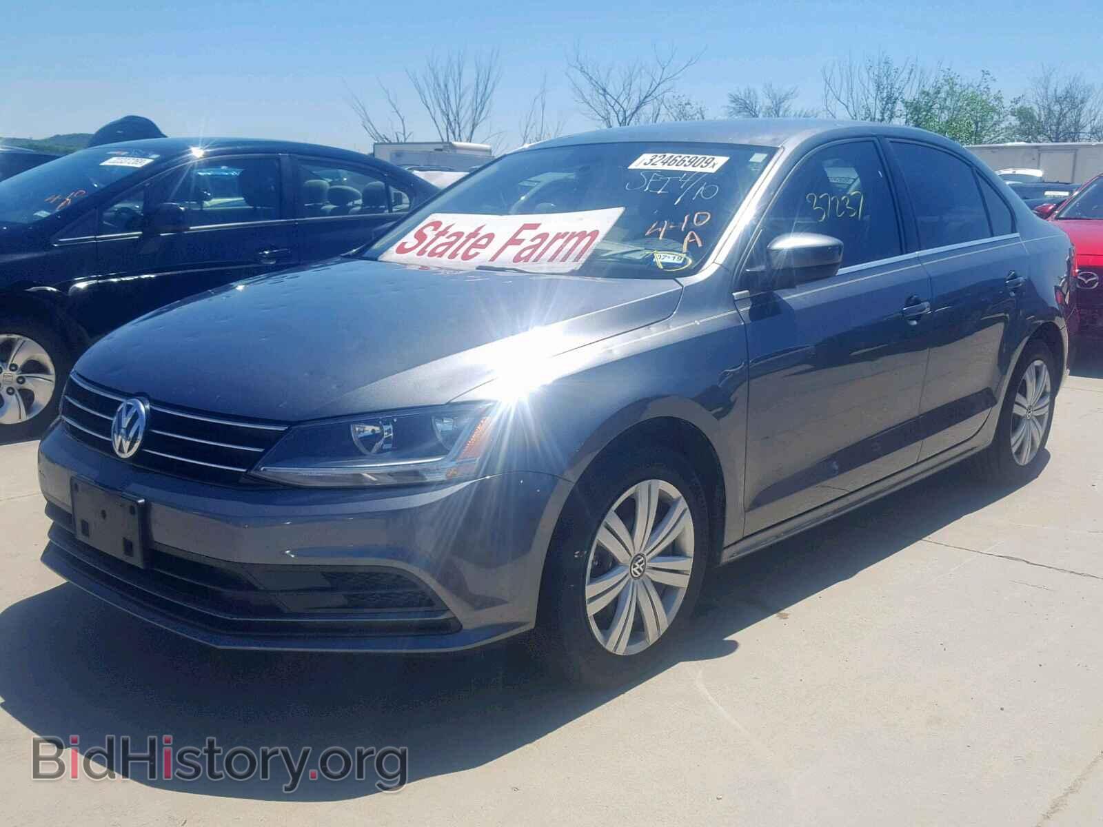 2017 VOLKSWAGEN JETTA - VIN: 3VW2B7AJ6HM415445 - Photo 2