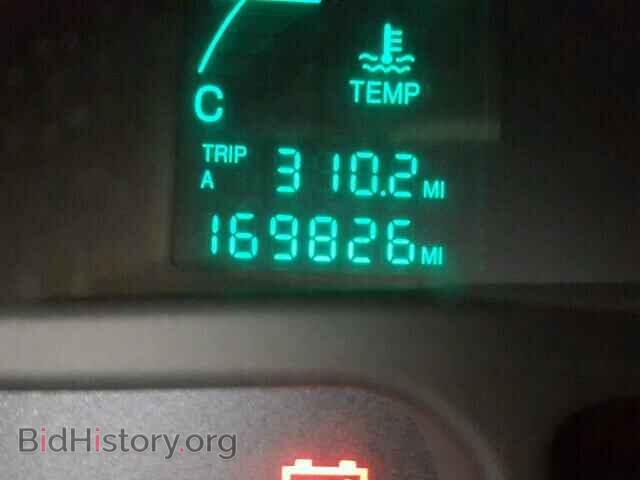 2004 CADILLAC DEVILLE - VIN: 1G6KD57Y04U230273 - Photo 8