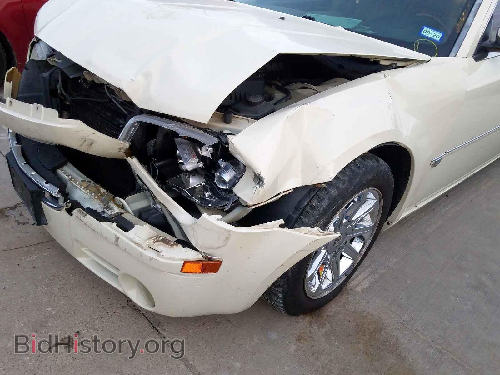 2005 CHRYSLER 300 - VIN: 2C3AA63H05H523032 - Фото 9