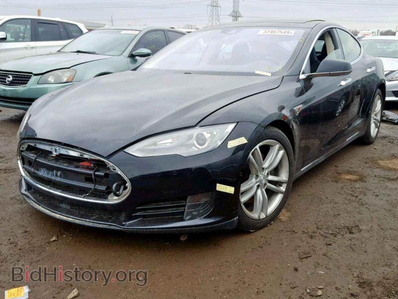 2015 Tesla MODEL S 70 (VIN 5YJSA1S20FF095308) — фото 2 из 10