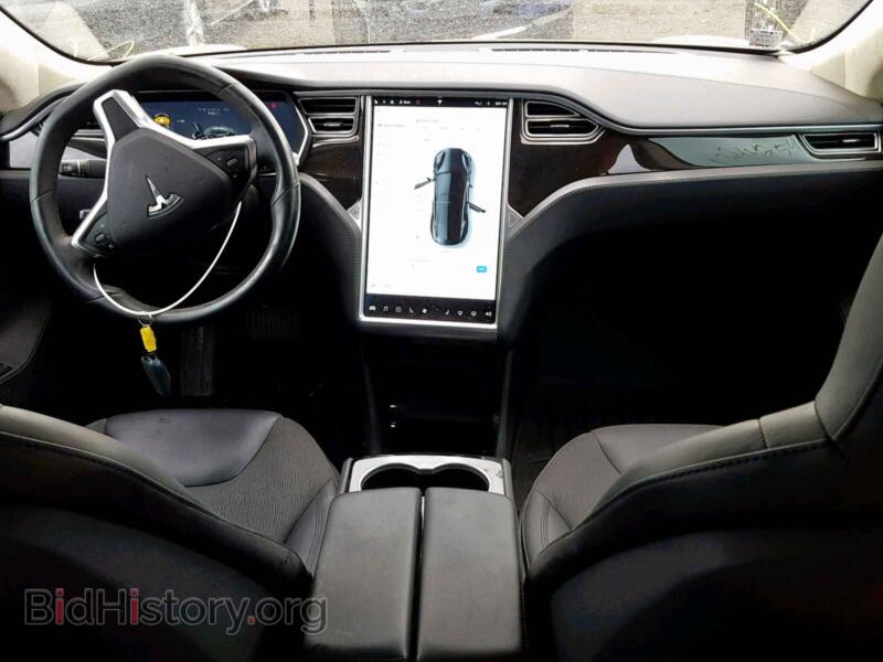2015 Tesla MODEL S 70 (VIN 5YJSA1S20FF095308) — фото 9 из 10