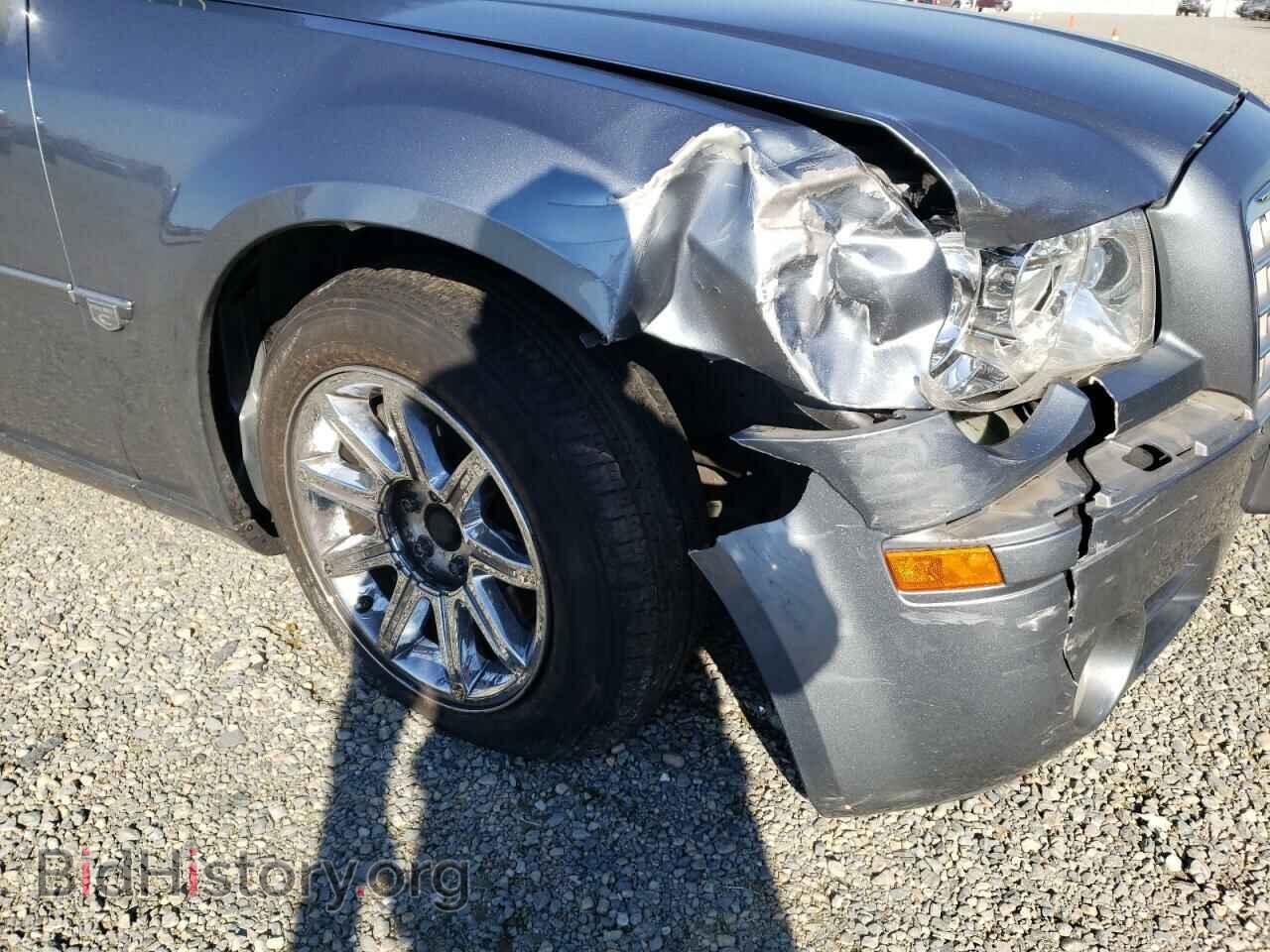 2006 CHRYSLER 300 - VIN: 2C3KA63H06H464652 - Фото 9