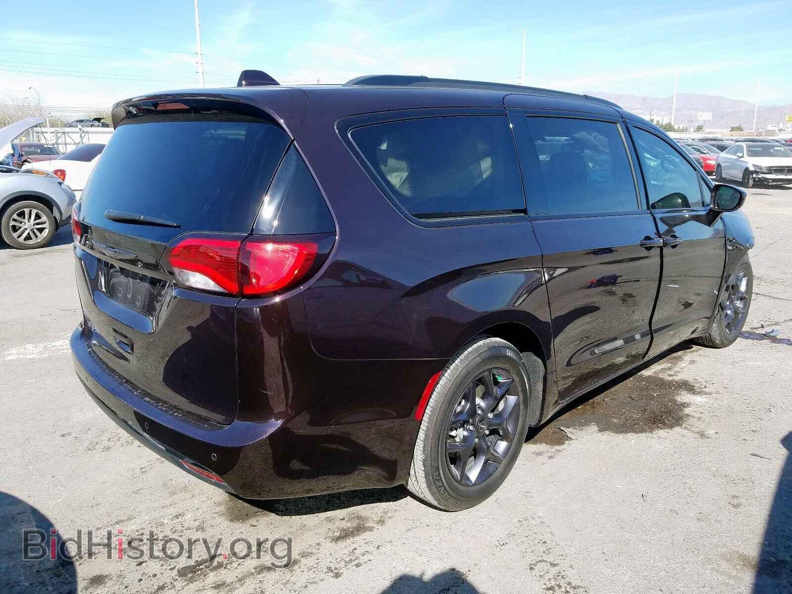 2018 CHRYSLER PACIFICA - VIN: 2C4RC1BG2JR362398 - Фото 4