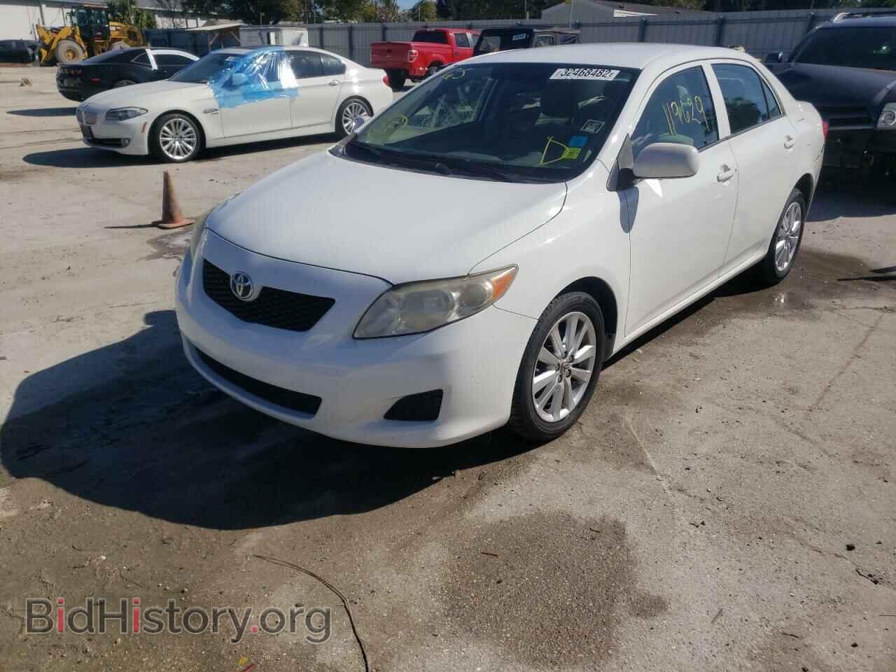 2009 TOYOTA COROLLA - VIN: JTDBL40E19J042090 - Фото 2