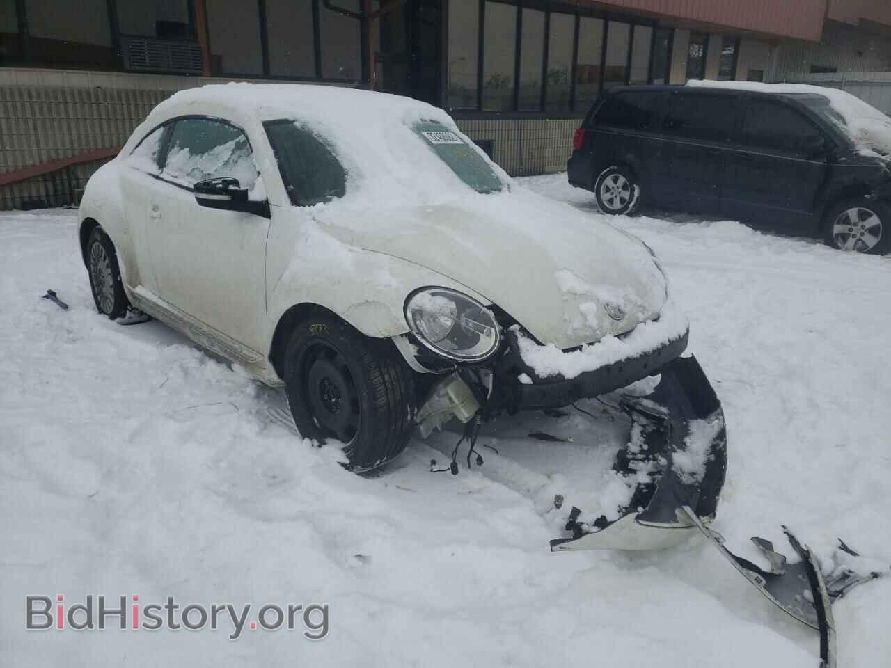 Photo 3VWJP7AT7EM614062 - VOLKSWAGEN BEETLE 2014