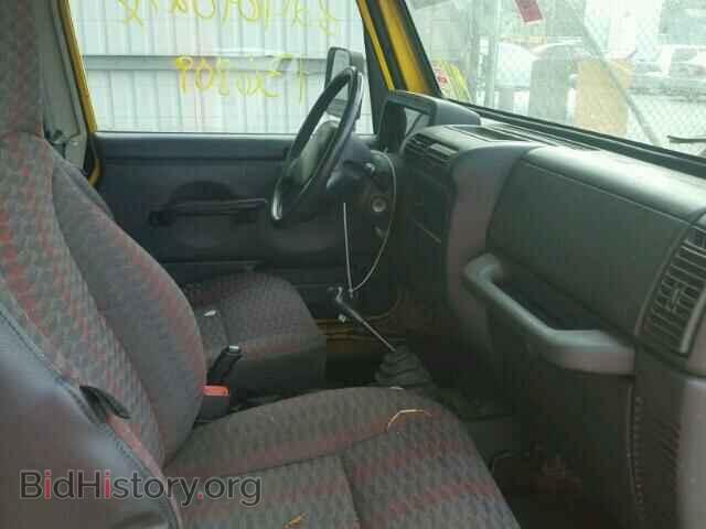 2000 JEEP WRANGLER - VIN: 1J4FA49S3YP707531 - Photo 5