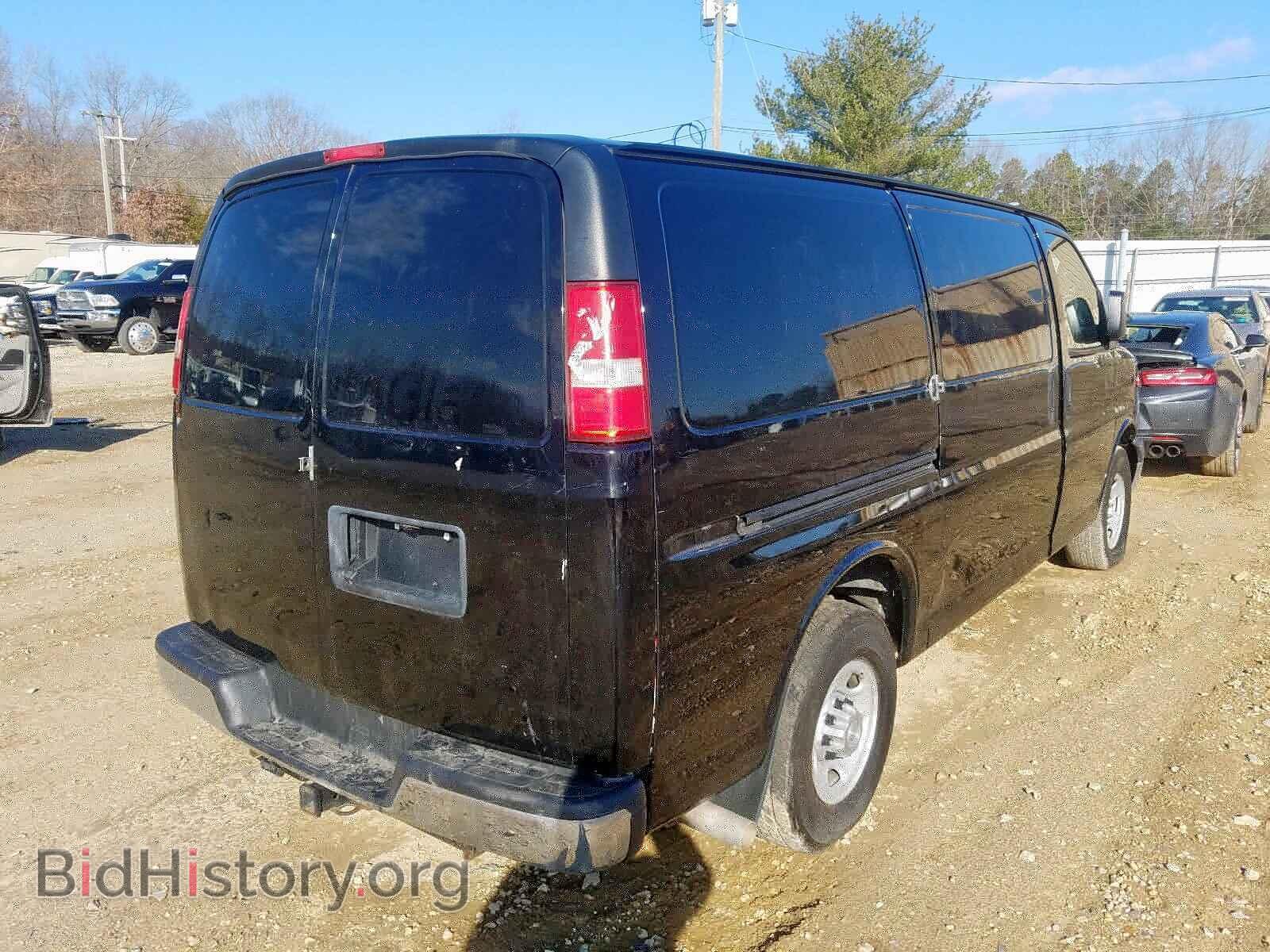 2015 CHEVROLET EXPRESS - VIN: 1GCWGFCB5F1164143 - Фото 4