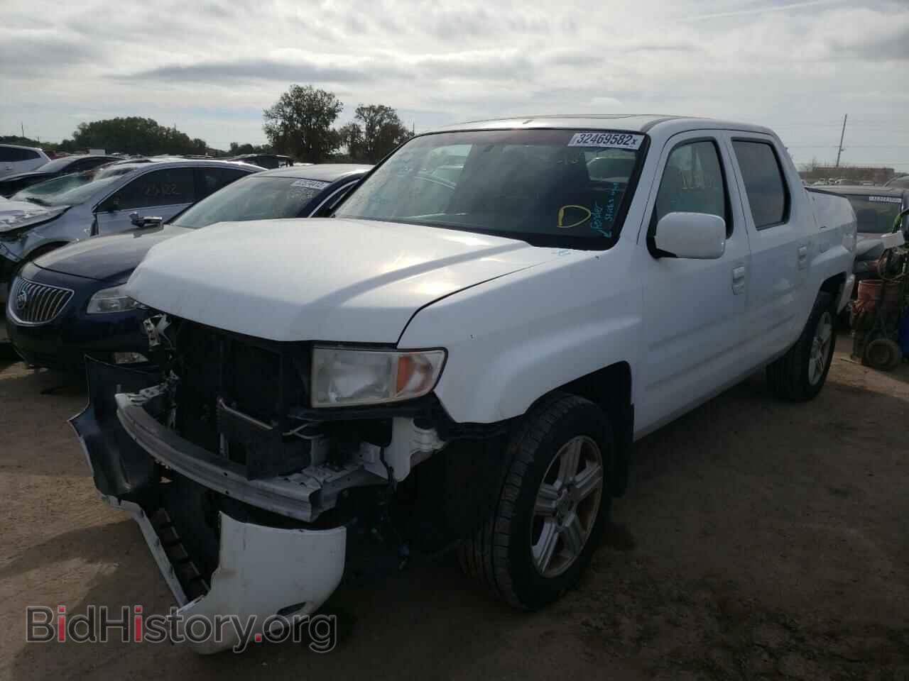 2011 HONDA RIDGELINE - VIN: 5FPYK1F55BB006166 - Фото 2