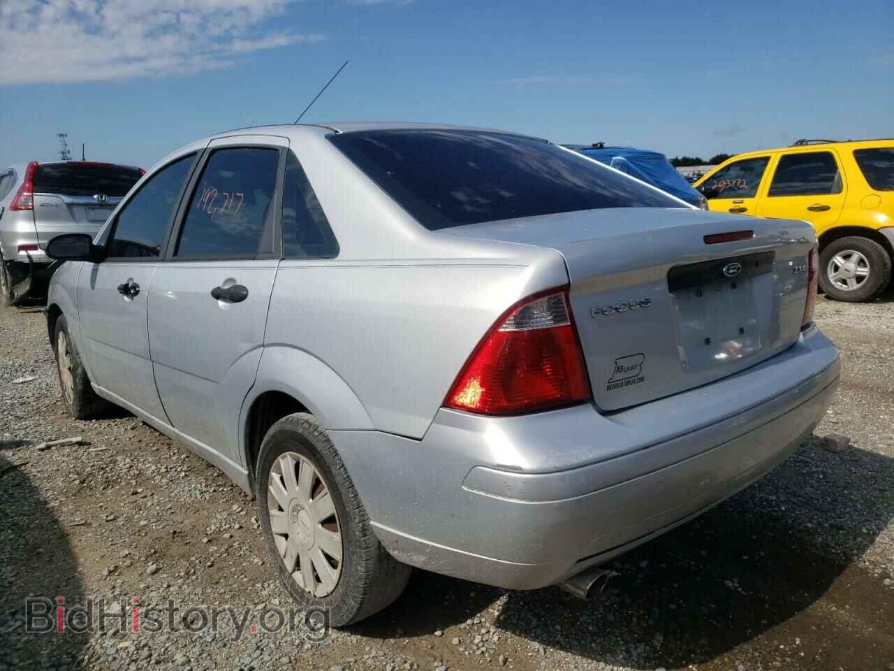 2006 FORD FOCUS - VIN: 1FAFP34N56W177717 - Фото 3
