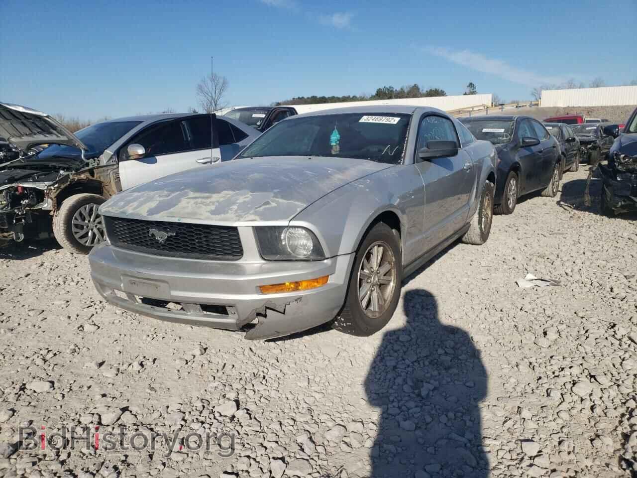 2008 FORD MUSTANG - VIN: 1ZVHT80N585109165 - Фото 2