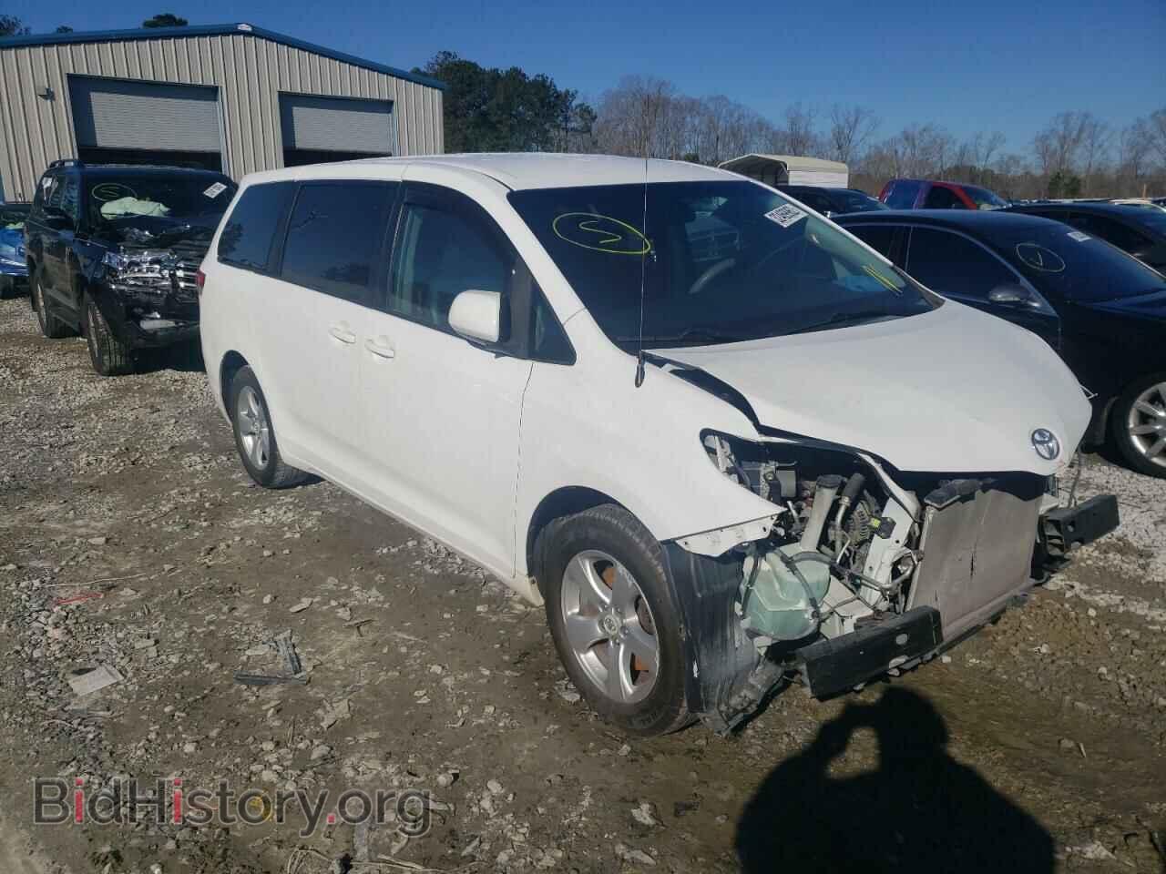Фотография 5TDKA3DCXCS014324 - TOYOTA SIENNA 2012