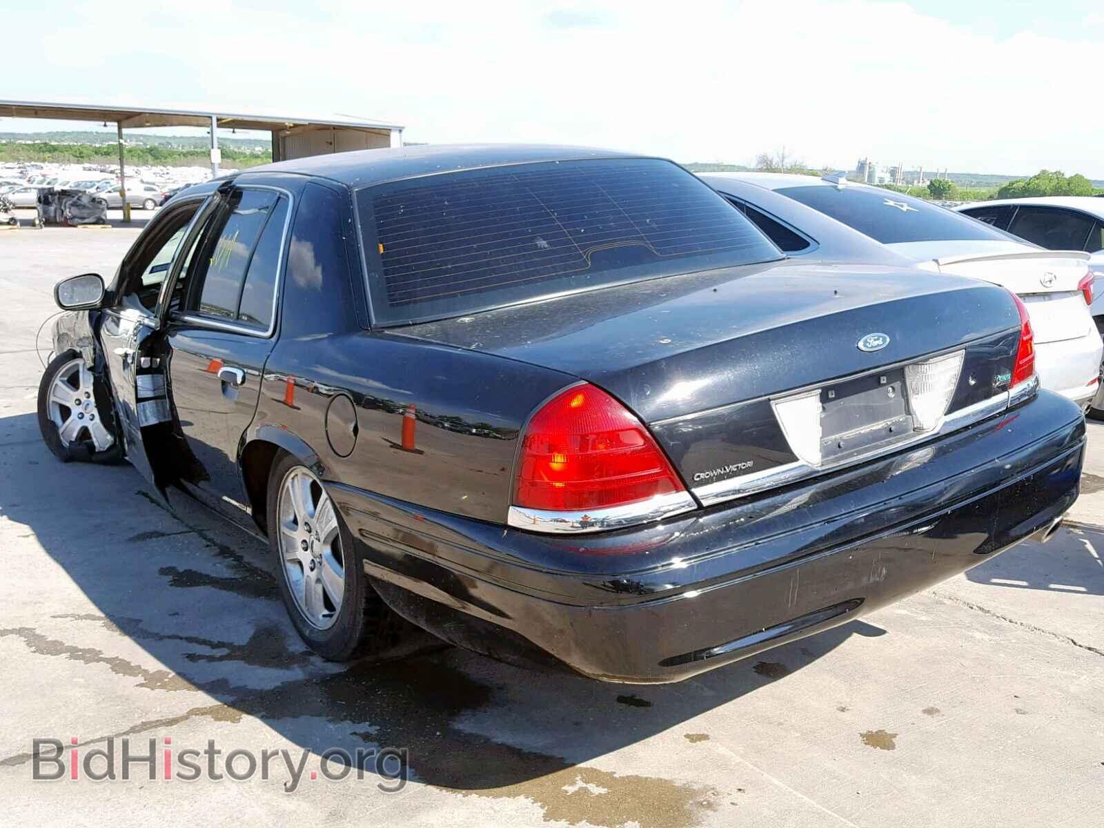 2011 FORD CROWN VIC - VIN: 2FABP7EV2BX132771 - Фото 3