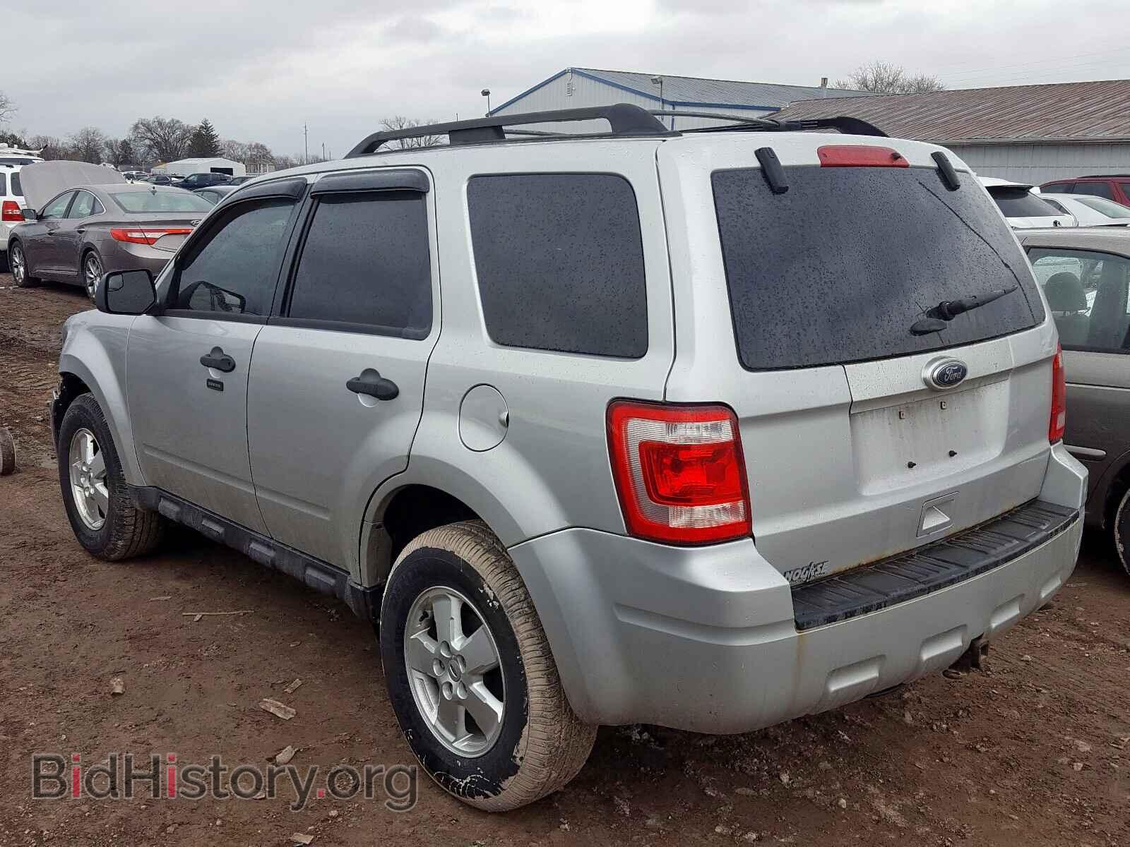 2011 FORD ESCAPE - VIN: 1FMCU9DG0BKB71542 - Фото 3