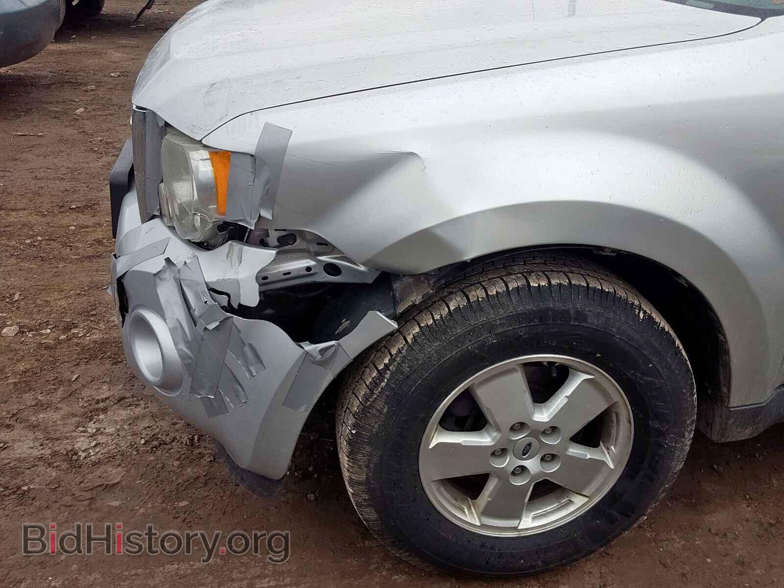 2011 FORD ESCAPE - VIN: 1FMCU9DG0BKB71542 - Фото 9