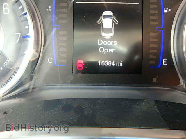 2015 CHRYSLER 200 - VIN: 1C3CCCAB4FN652027 - Photo 8