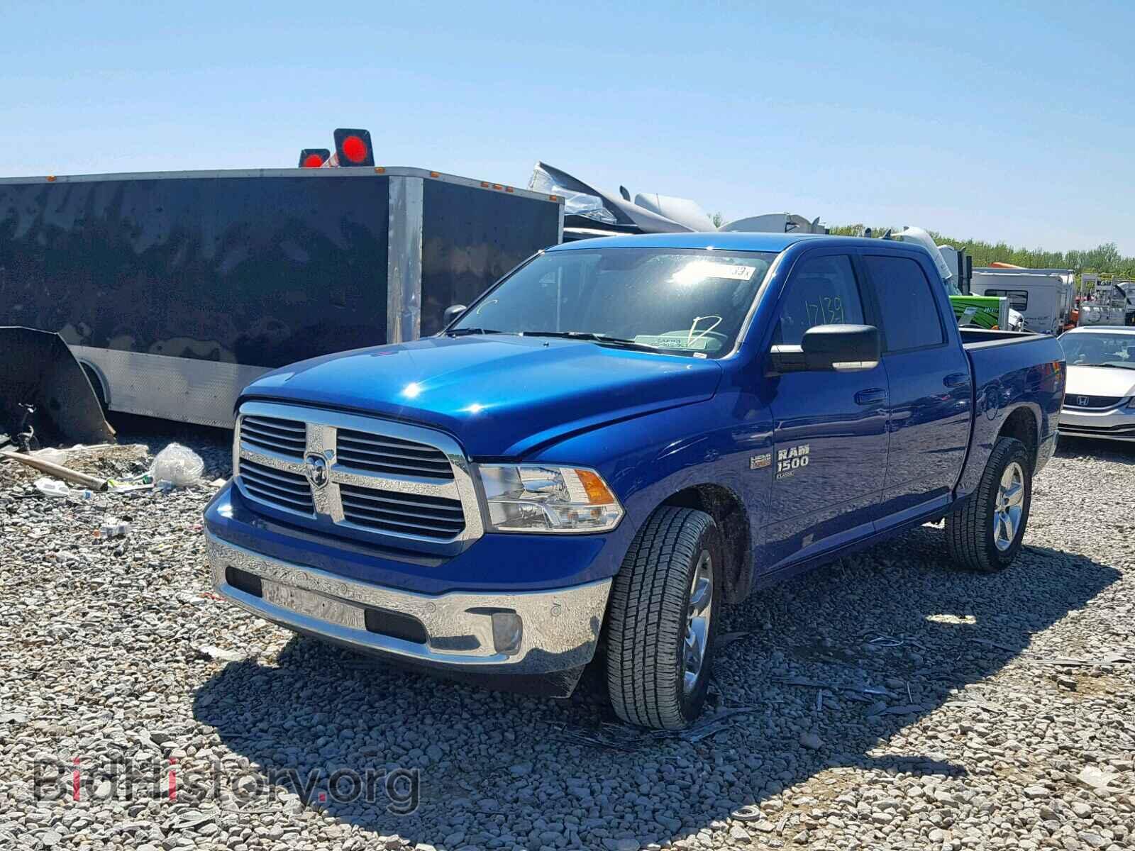 2019 RAM 1500 CLASS - VIN: 1C6RR7LT2KS545322 - Фото 2