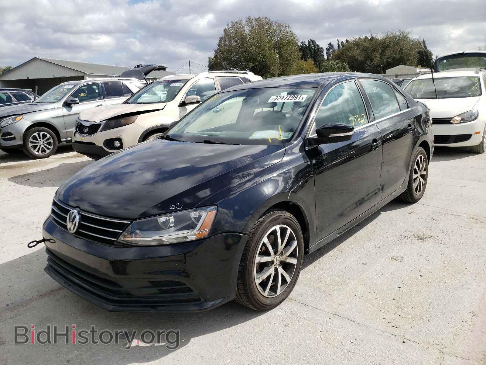 2017 VOLKSWAGEN JETTA - VIN: 3VWDB7AJ3HM263696 - Photo 2