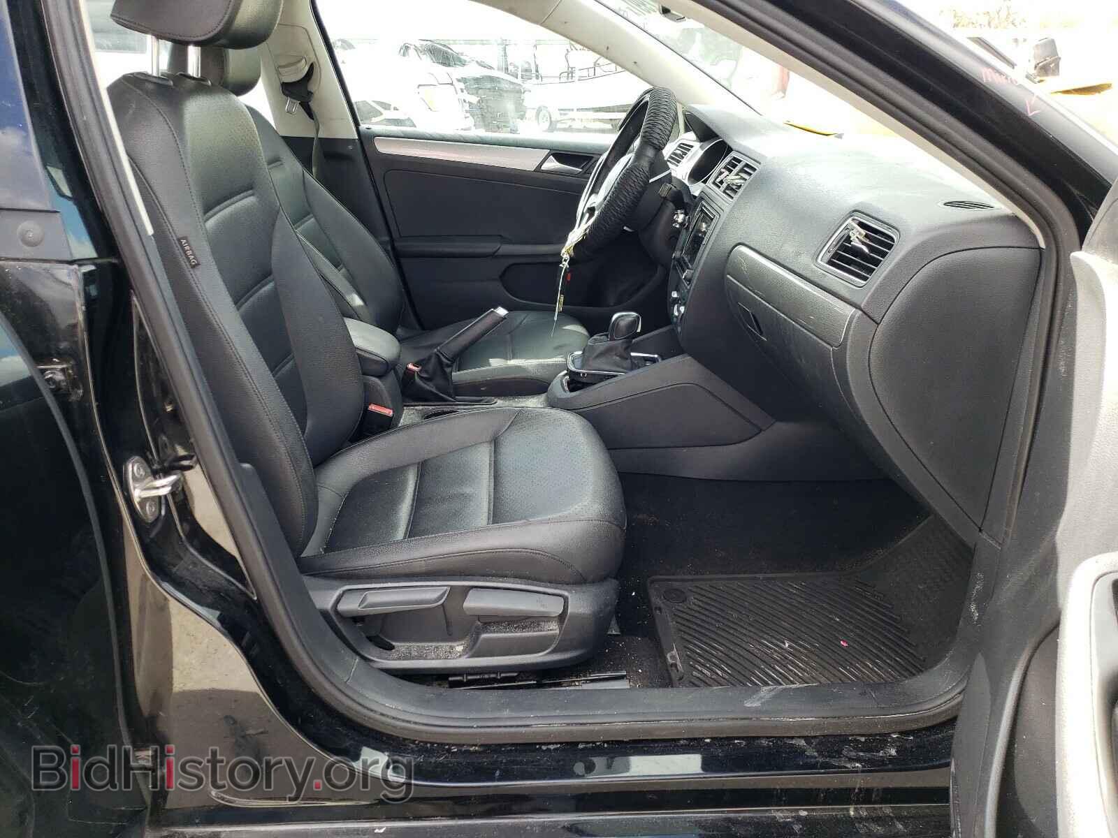 2017 VOLKSWAGEN JETTA - VIN: 3VWDB7AJ3HM263696 - Photo 5