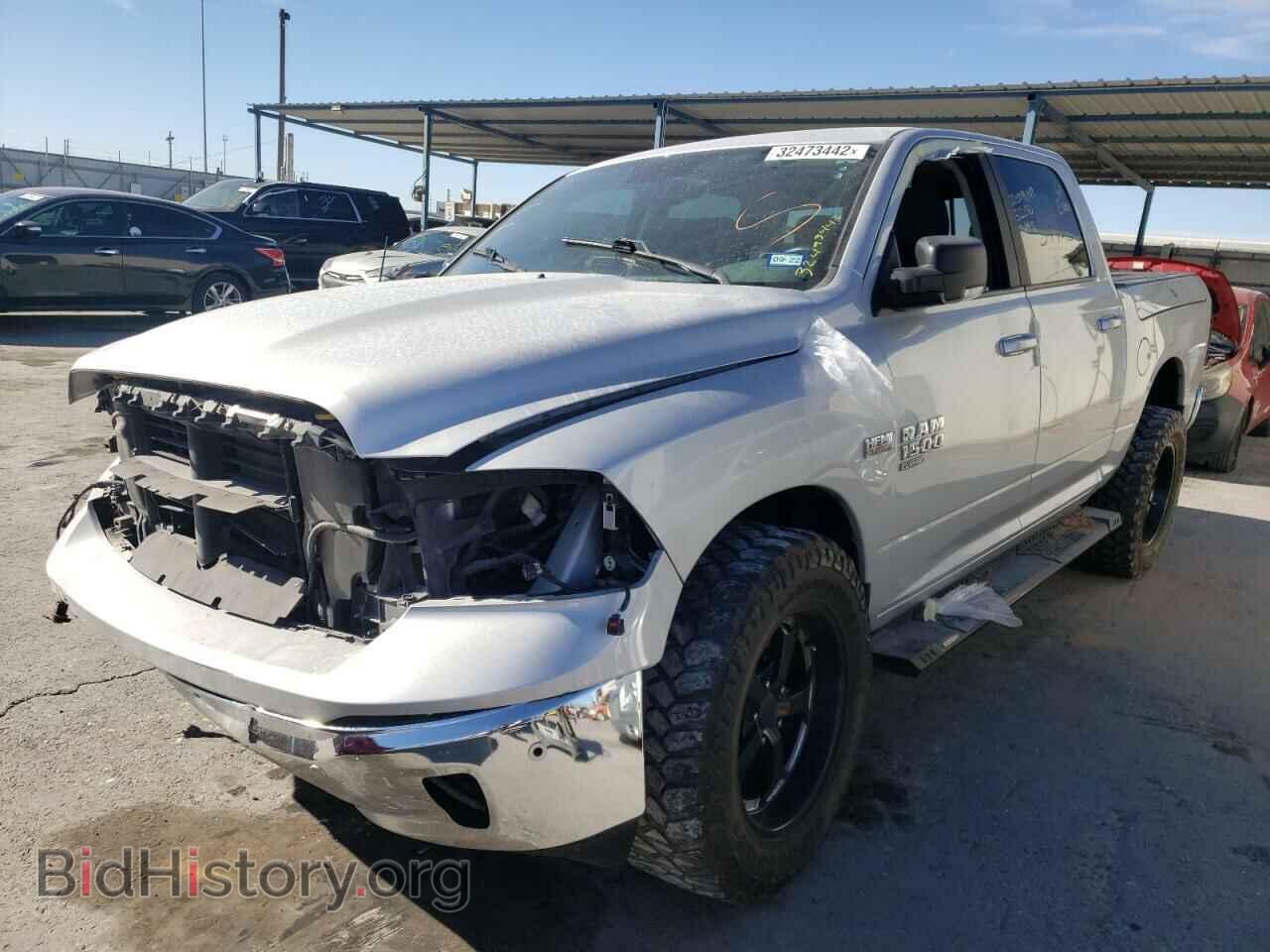 2019 RAM 1500 - VIN: 1C6RR7LT4KS527159 - Photo 2