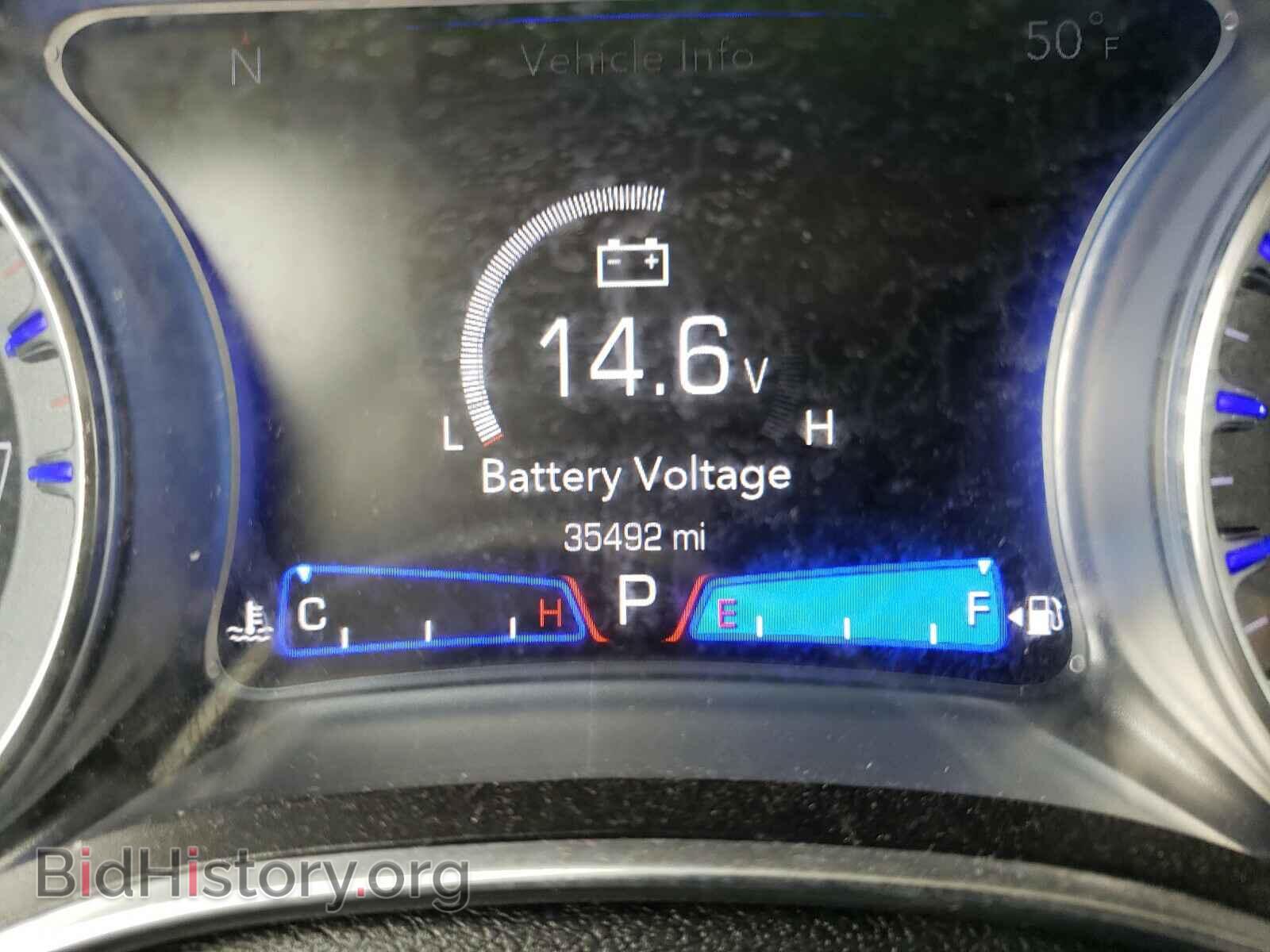 2019 CHRYSLER 300 - VIN: 2C3CCAAG7KH542480 - Фото 8