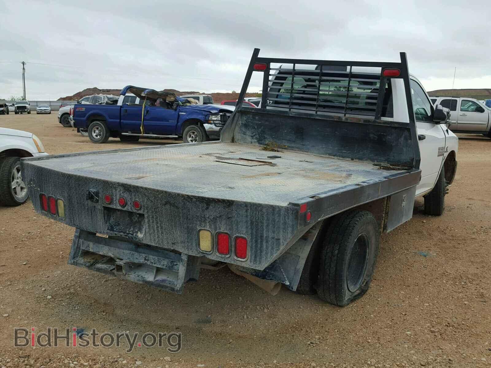 2017 RAM 3500 - VIN: 3C7WRTAL2HG560980 - Фото 4