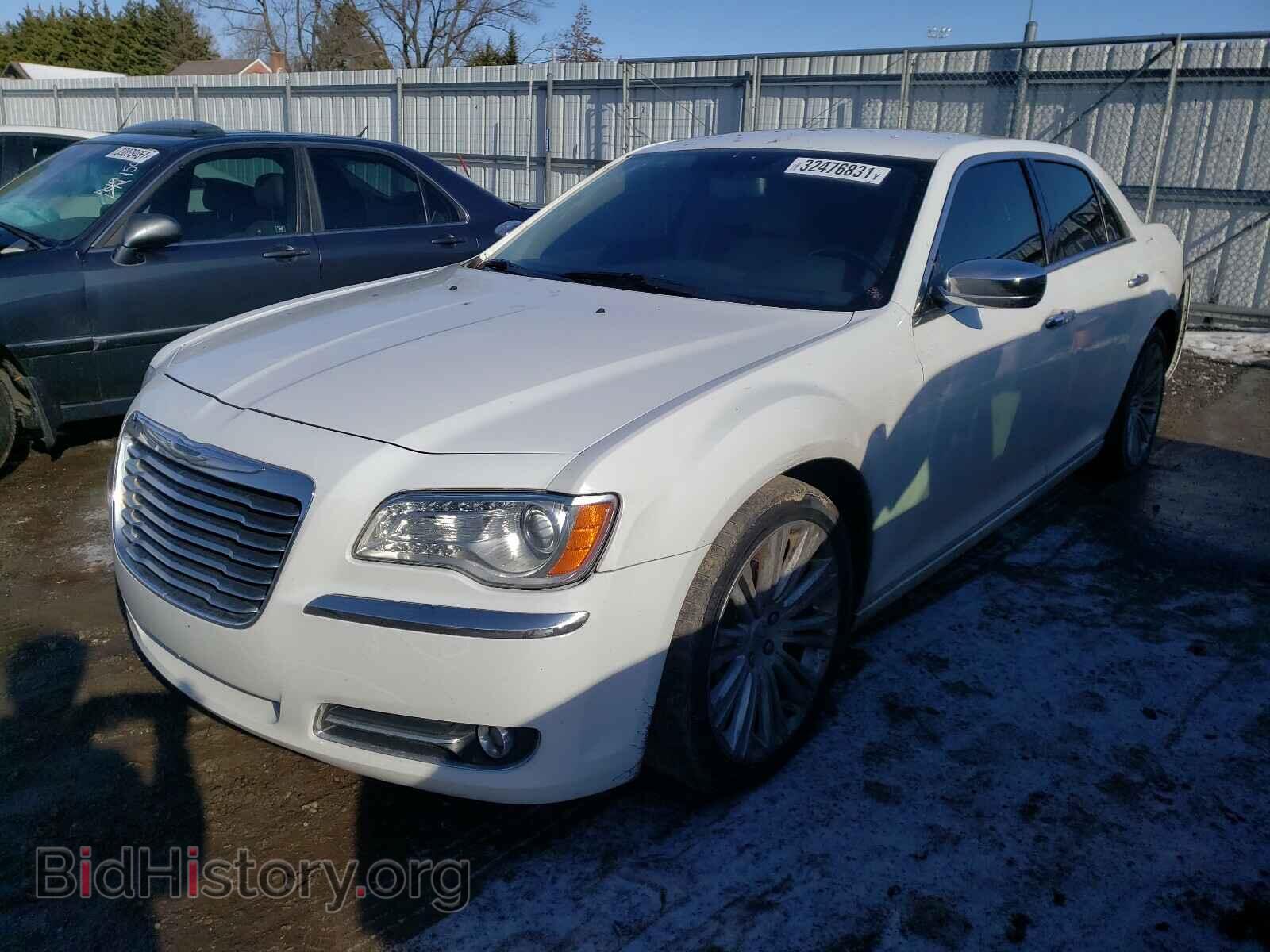2012 CHRYSLER 300 - VIN: 2C3CCACG0CH200514 - Фото 2