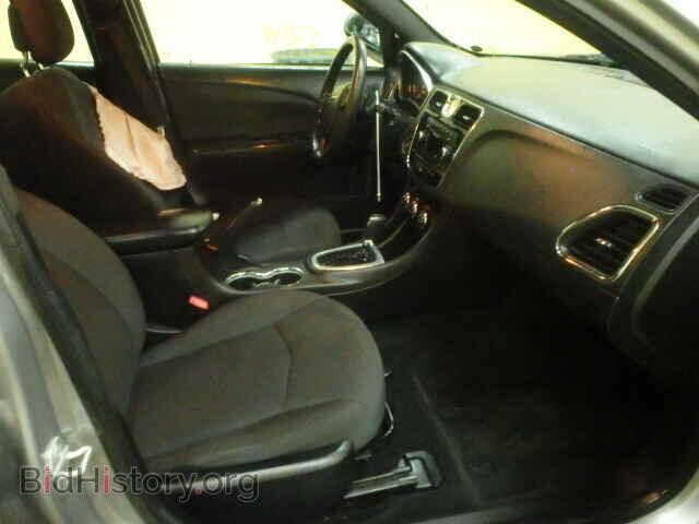 2013 CHRYSLER 200 - VIN: 1C3CCBAB1DN641543 - Фото 5