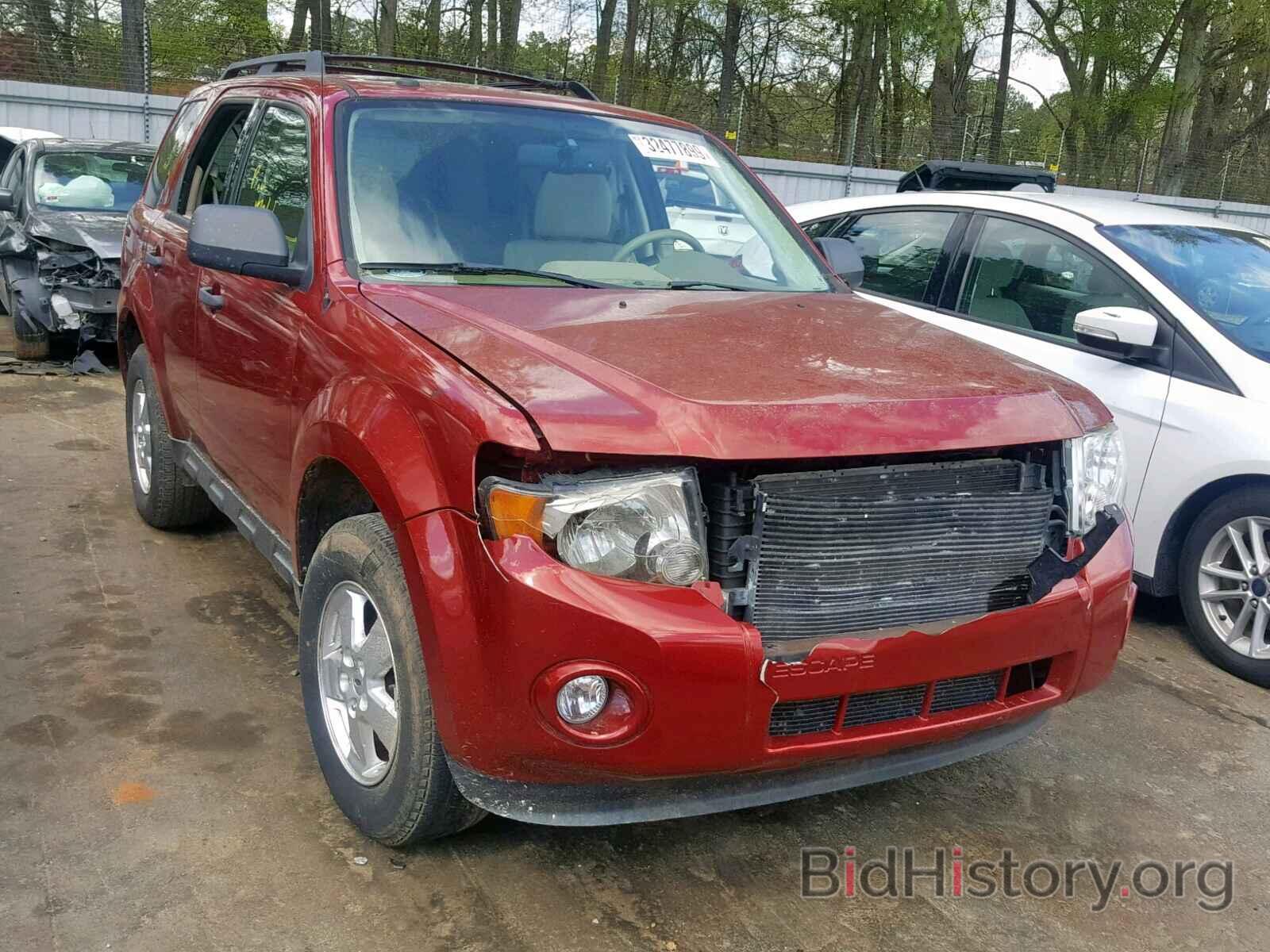 Photo 1FMCU0D77CKA87747 - FORD ESCAPE XLT 2012
