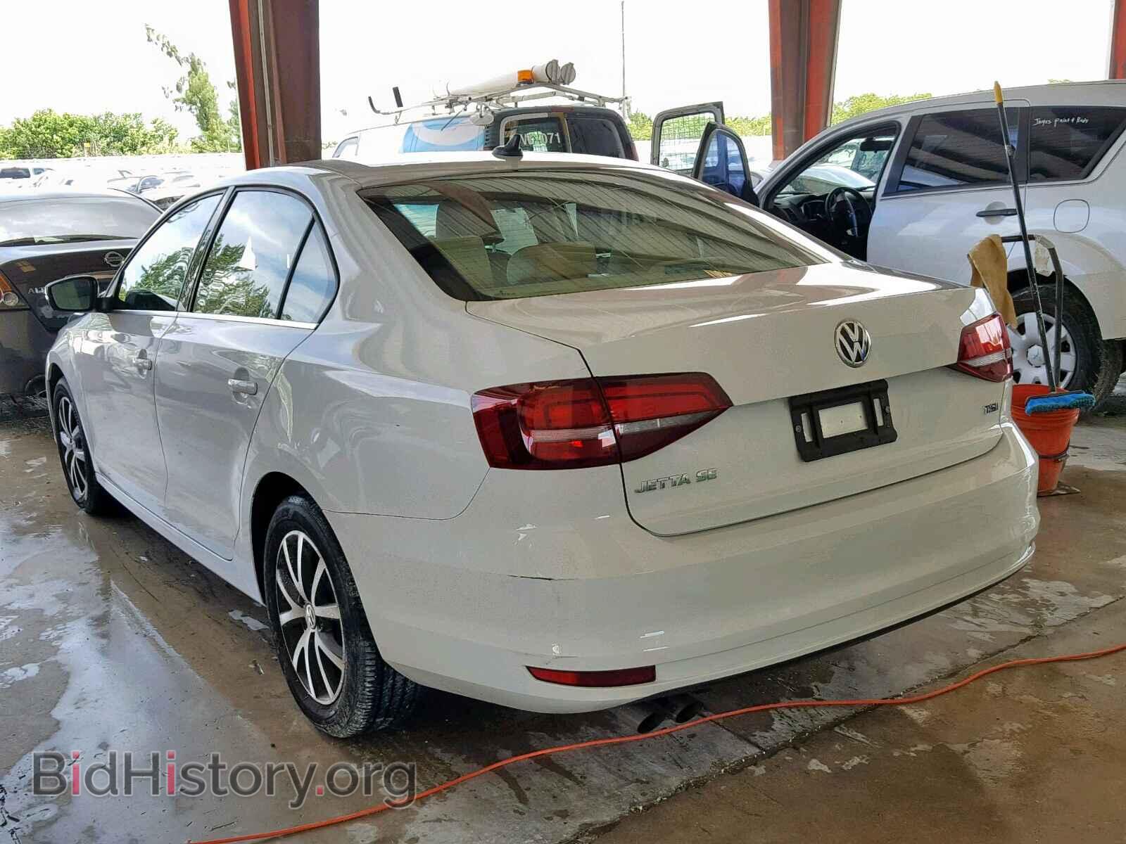 2018 VOLKSWAGEN JETTA - VIN: 3VWDB7AJ5JM232021 - Фото 3
