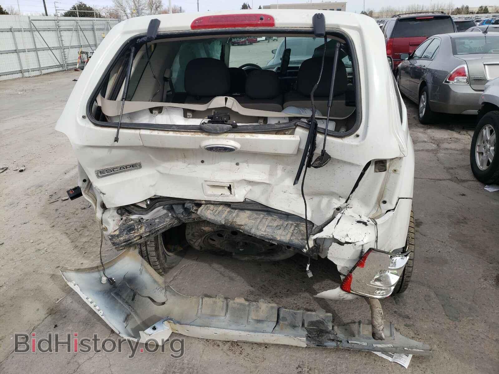 2011 FORD ESCAPE - VIN: 1FMCU9C75BKA34470 - Фото 9