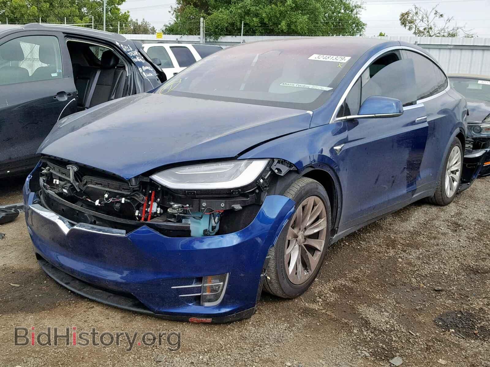 2017 TESLA MODEL X - VIN: 5YJXCBE23HF050125 - Фото 2