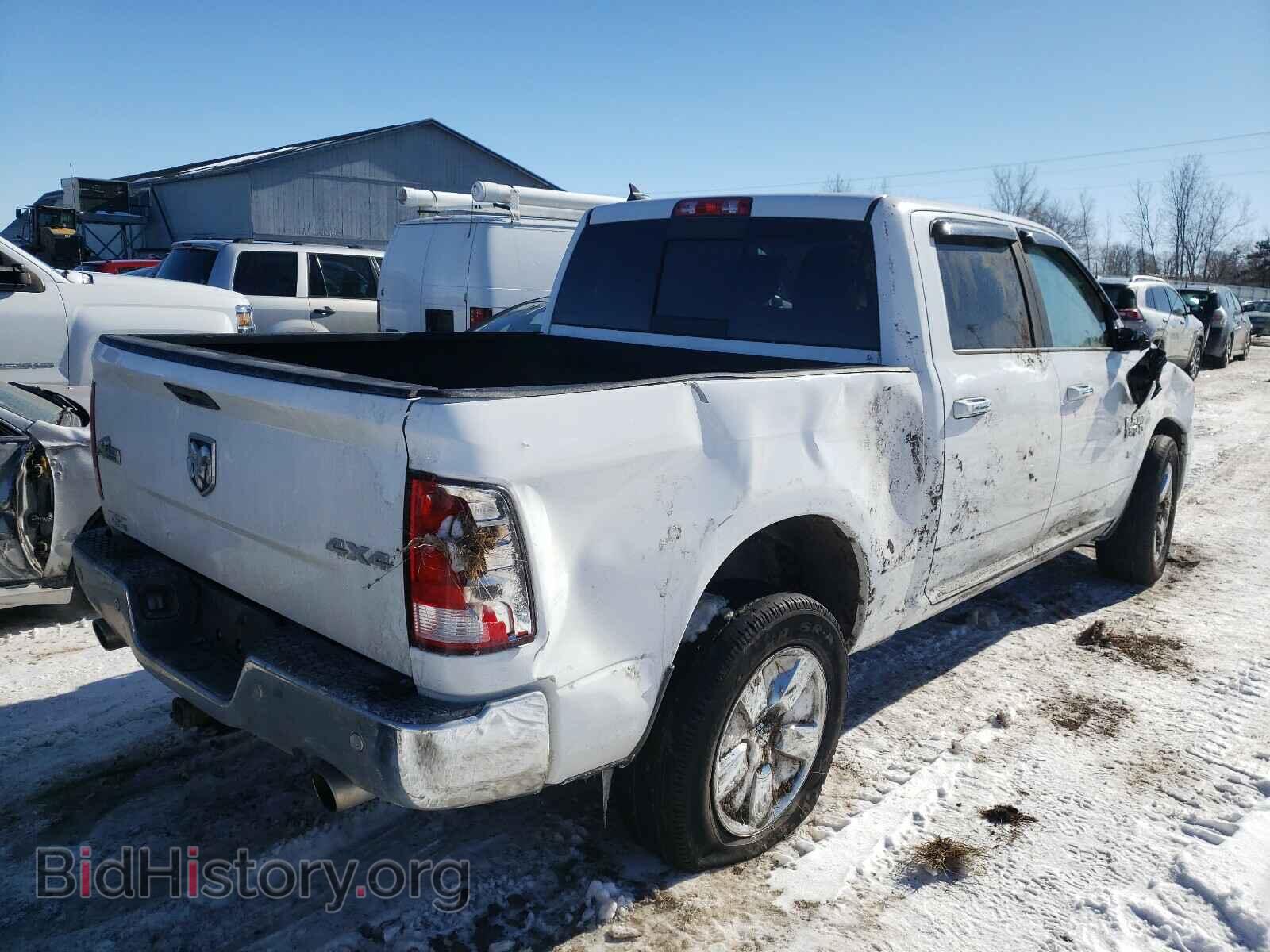2015 RAM 1500 - VIN: 1C6RR7LT4FS502543 - Photo 4