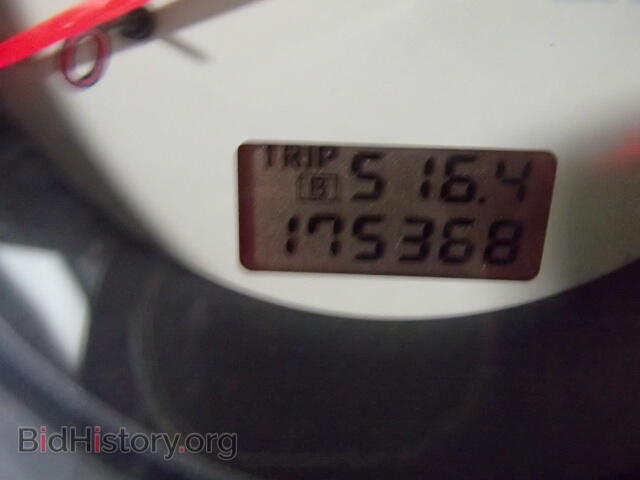 2002 MITSUBISHI LANCER - VIN: JA3AJ86E42U016747 - Photo 8