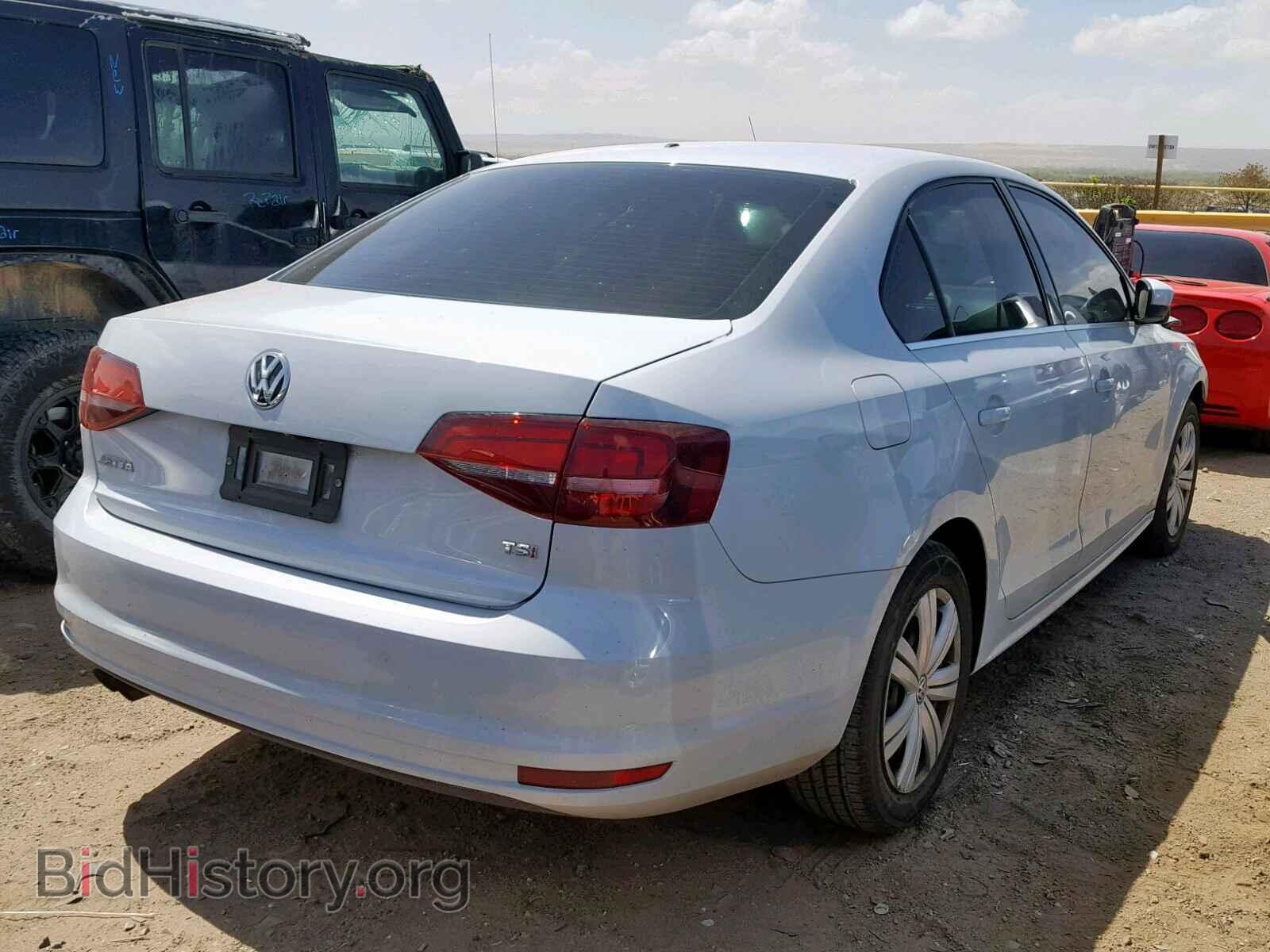 2017 VOLKSWAGEN JETTA - VIN: 3VW167AJXHM235773 - Фото 4