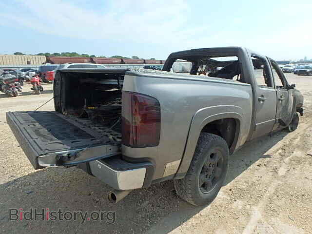 2007 CHEVROLET SILVERADO - VIN: 2GCFK13Y971547066 - Photo 4