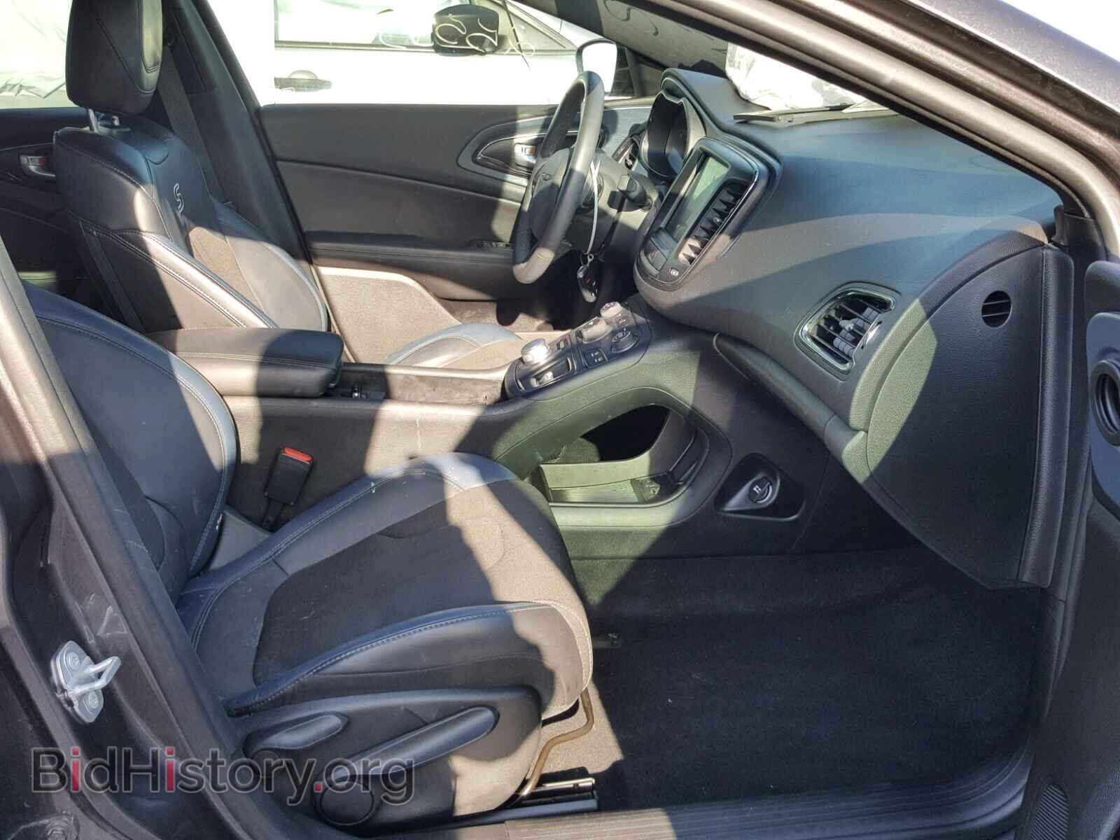 2016 CHRYSLER 200 - VIN: 1C3CCCBB2GN182502 - Photo 5