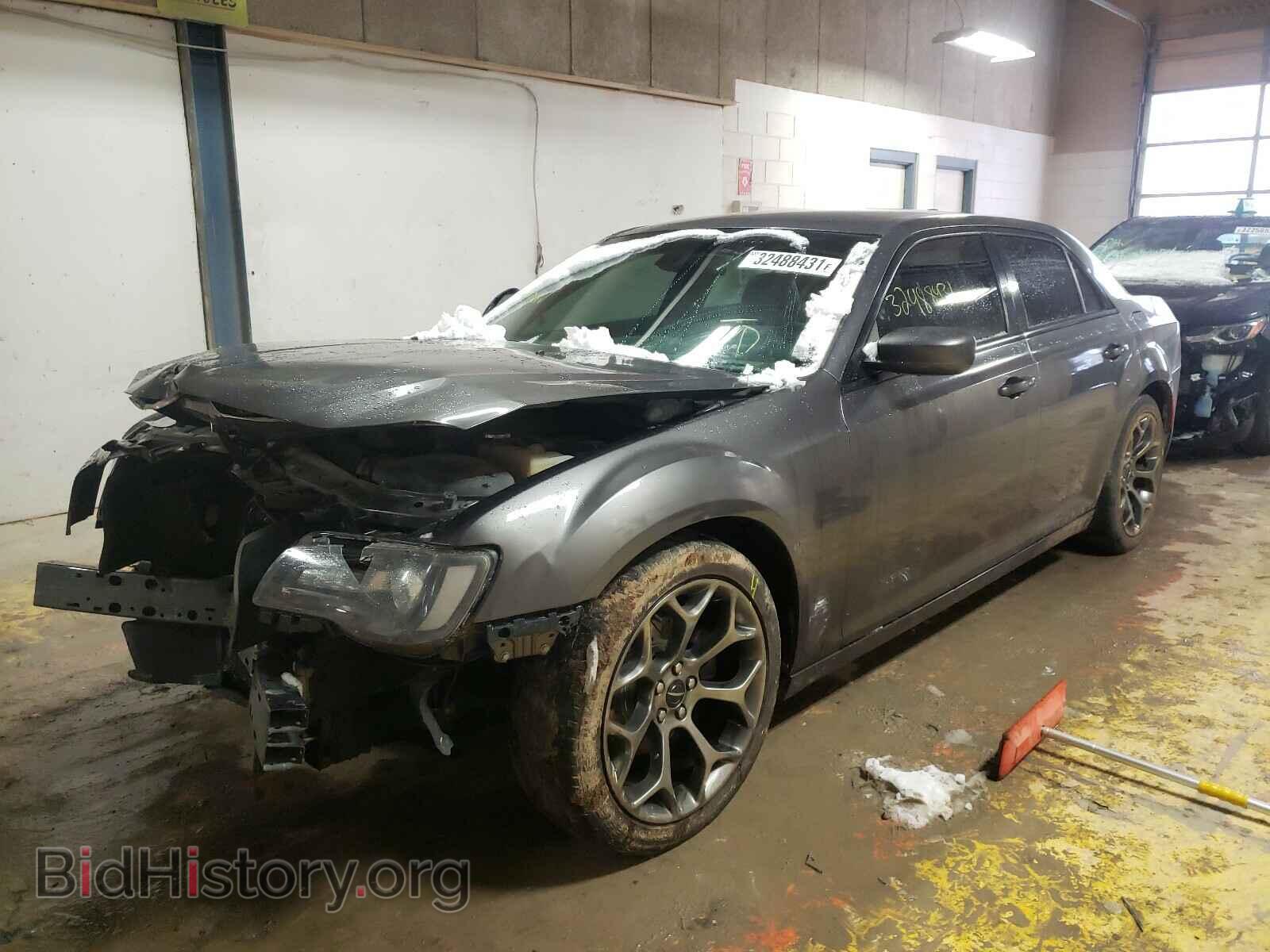 2017 CHRYSLER 300 - VIN: 2C3CCABG7HH662691 - Фото 2