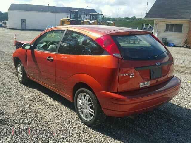 2005 FORD FOCUS - VIN: 3FAFP31N25R106951 - Фото 3