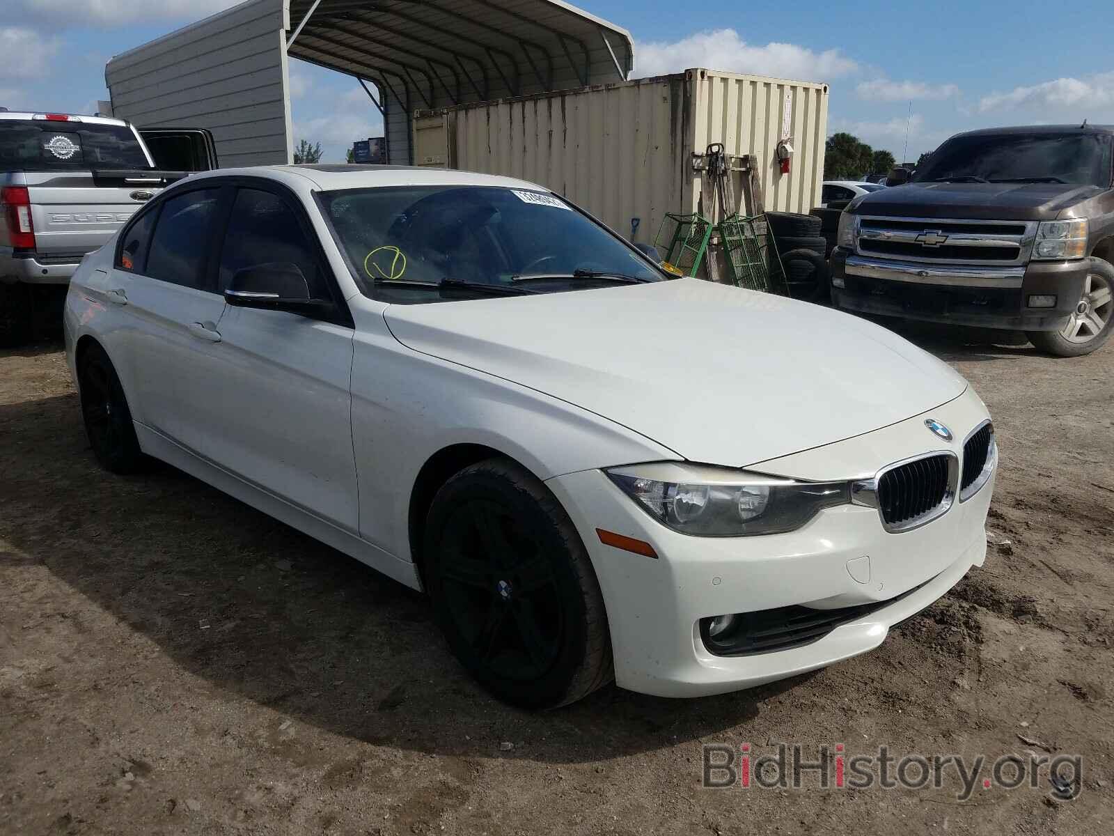 Photo WBA3A5C51CF345499 - BMW 3 SERIES 2012